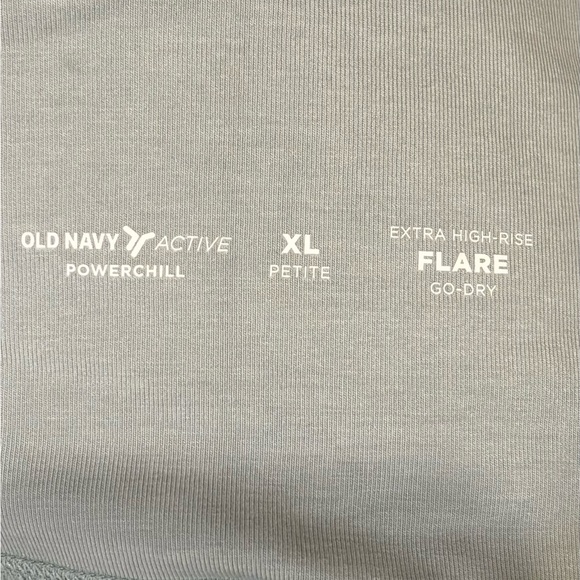 High Waisted Flare Leggings for Women. Old navy powerchill. Light green size XLP - Picture 2 of 4